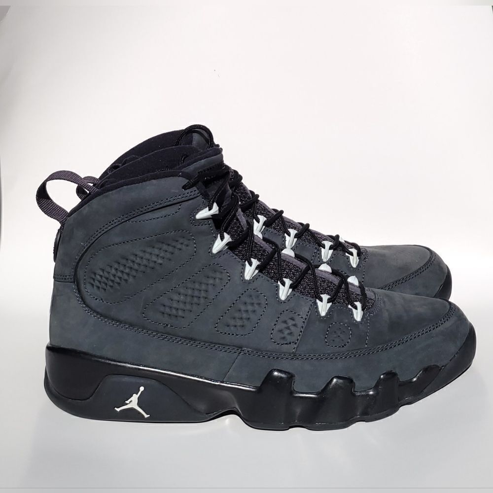 Jordan retro 9 anthracite